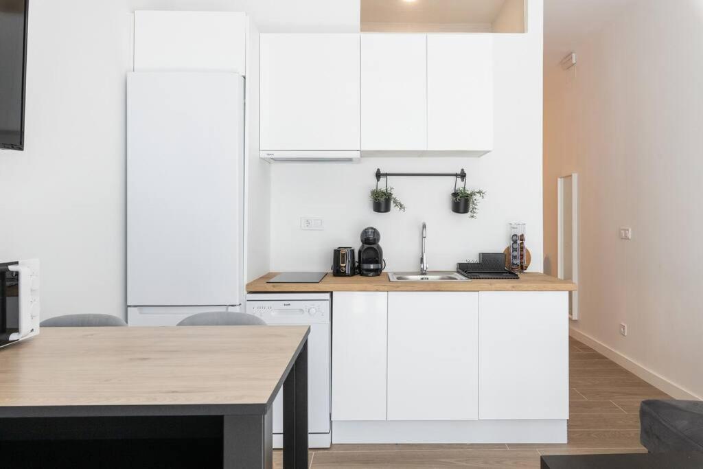 1hab Con Estilo Cerca De Ventas Apartament Madryt